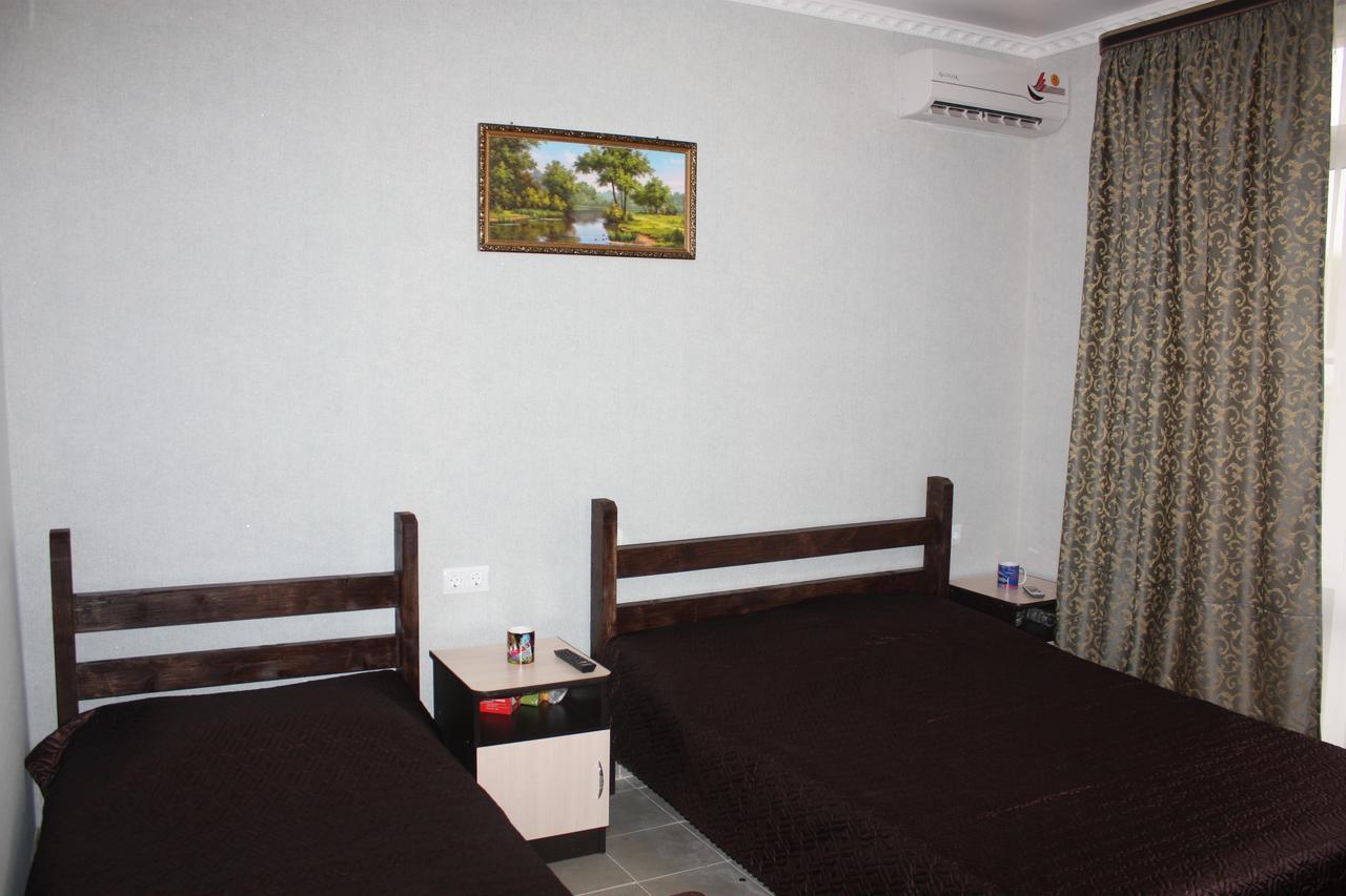 Viktoria Hotel Pizunda Zimmer foto